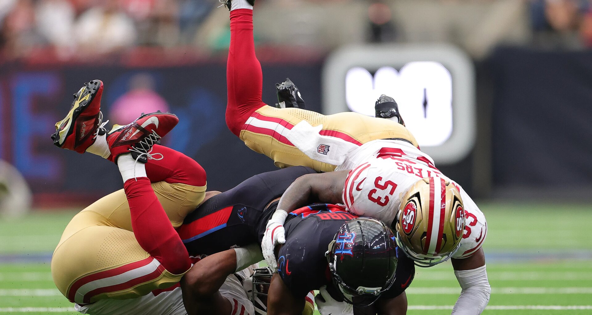 49ers deal LB Dee Winters to Dallas Cowboys