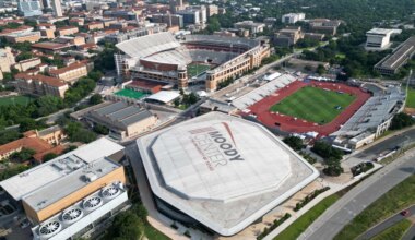 Texas football's Steve Sarkisian shows off new practice facility