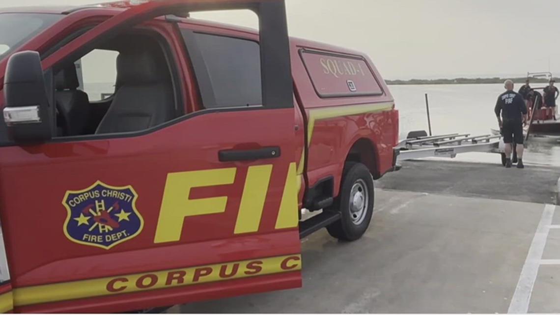 Quick action saves 3 kayakers in Portland near Andrews Boat Launch
