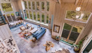 A cabin for sale inside San Antonio city limits comes with 7 acres and Hill Country views