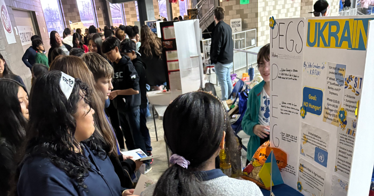 Sixth graders travel the world at Dallas ISD’s Model U.N.