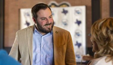 Three dozen Texas Democrats urge Kendall Scudder not to seek reelection as state party chair