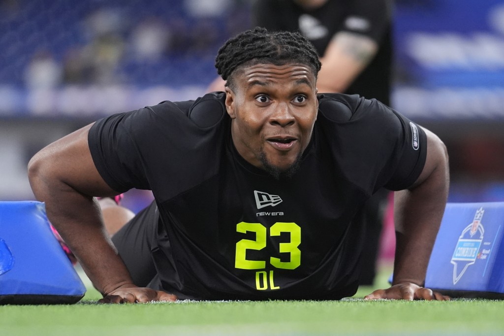 Broncos pick Texas A&M DL Tyler Onyedim in third round of NFL Draft