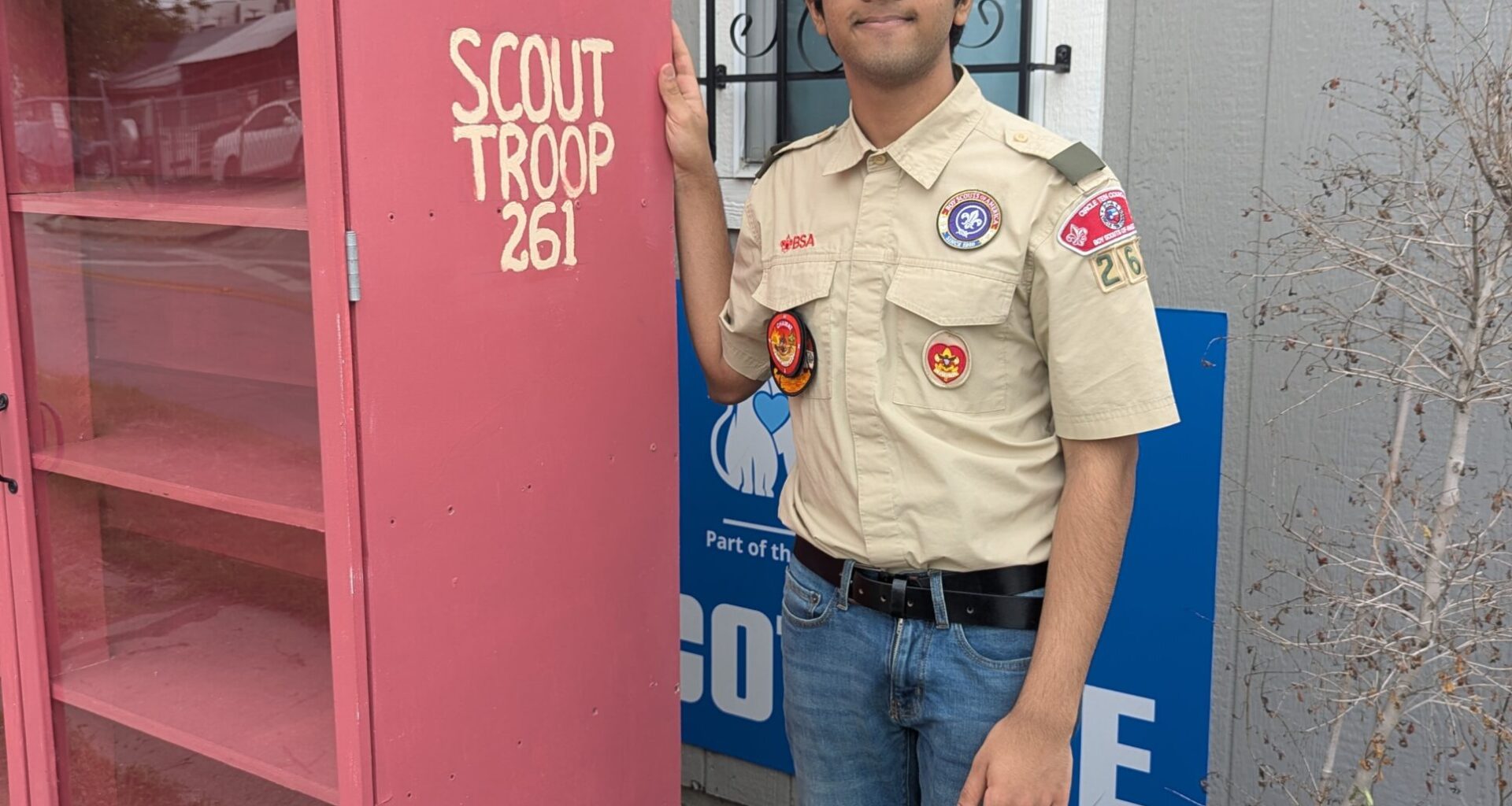 Plano Scout builds pet food pantry for Humane Society