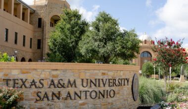 University Health, Texas A&M launch medical training partnership