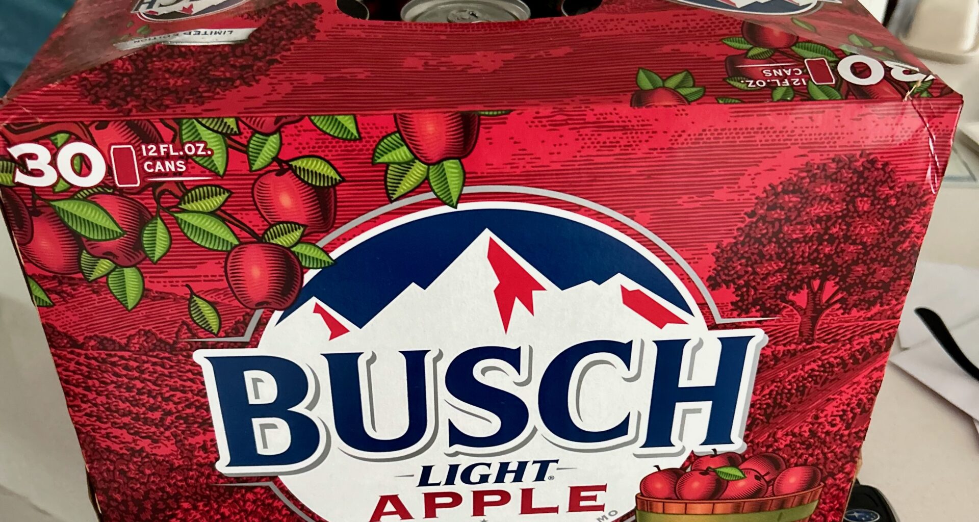 a 30-pack of busch light apple