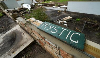 Camp Mystic counselors lacked emergency training before deadly flood, Texas lawmakers told