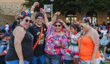 Festival de Cascarones brings celebration to TAMUSA campus