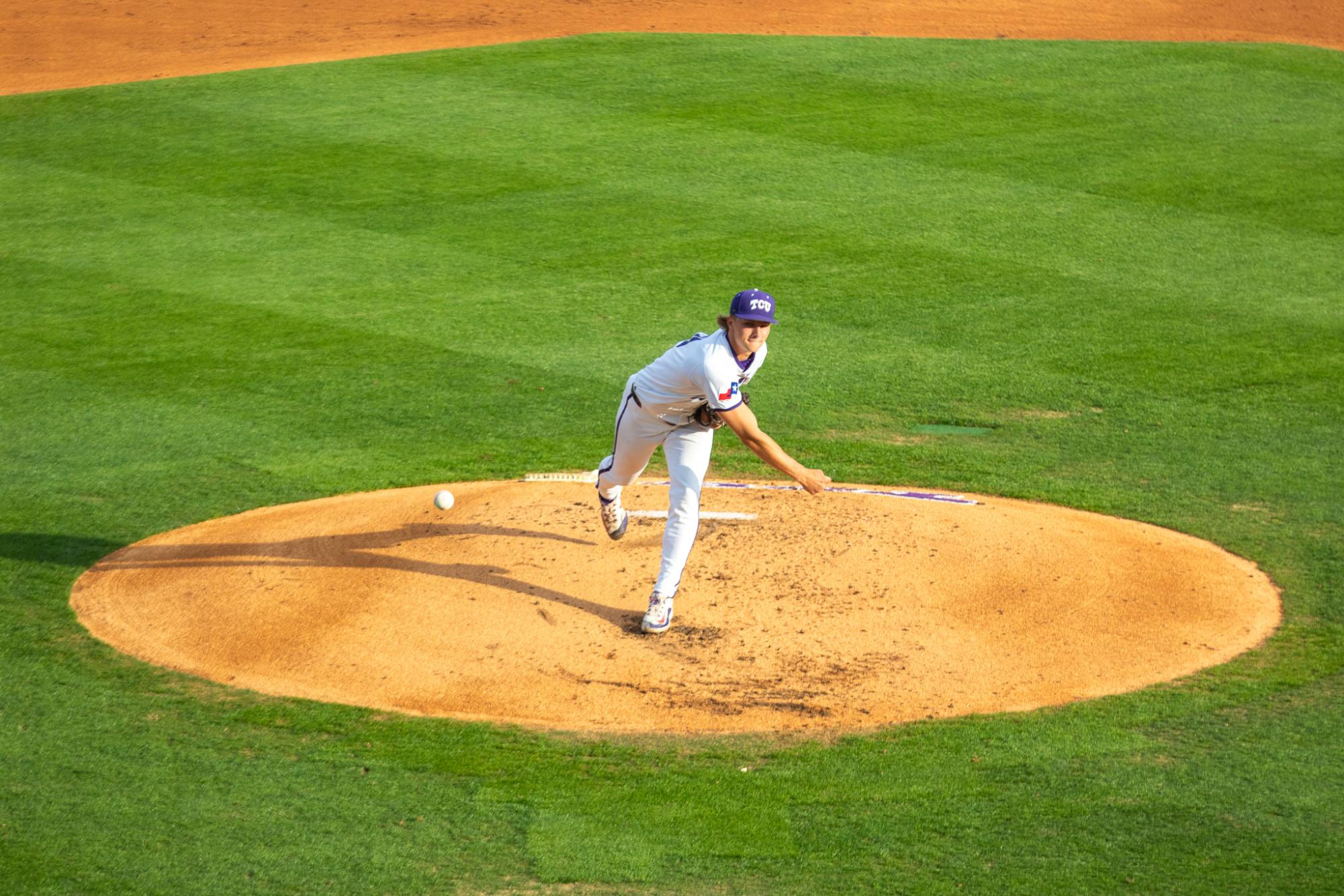 TCU Baseball's late rally falls short in series opener against Arizona