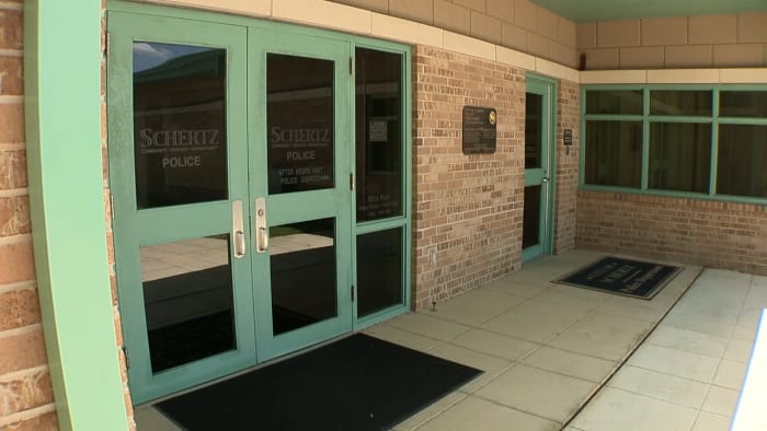 San Antonio woman killed in Schertz single-vehicle crash on Interstate 35 identified