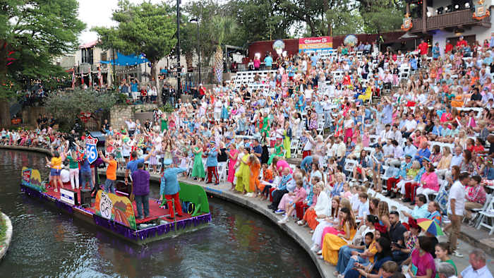 Texas Cavaliers River Parade, Pilgrimage to the Alamo