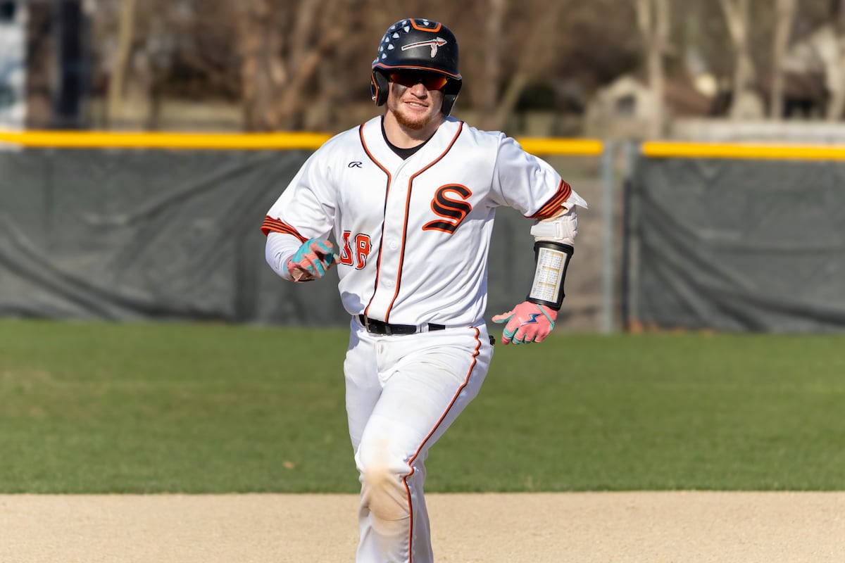 Jeffrey Ashley homers for second straight game, Sandwich holds on to beat Plano 12-10 in a wild, windy one – Shaw Local