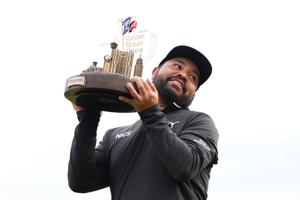 J.J. Spaun survives wild-weather weekend to win Valero Texas Open