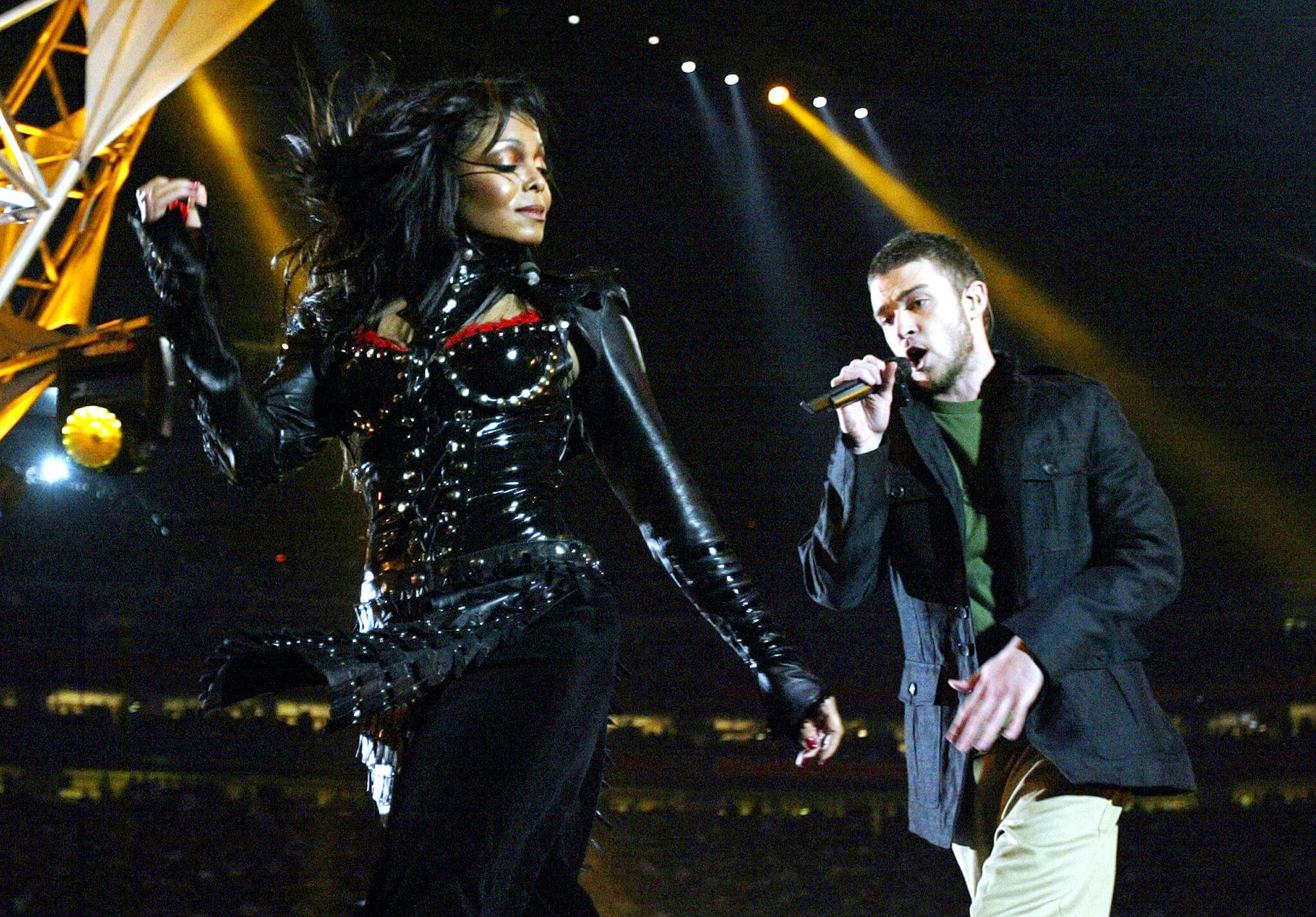 Janet Jackson and Justin Timberlake perform at half-time at Super Bowl XXXVIII at Reliant Stadium,