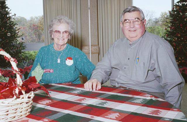 Dec. 4, 1999: National Archives southwest region volunteer recognition luncheon at Fort Worth Botanic Gardens: Glenrose Englerth and Harvey Wallen.