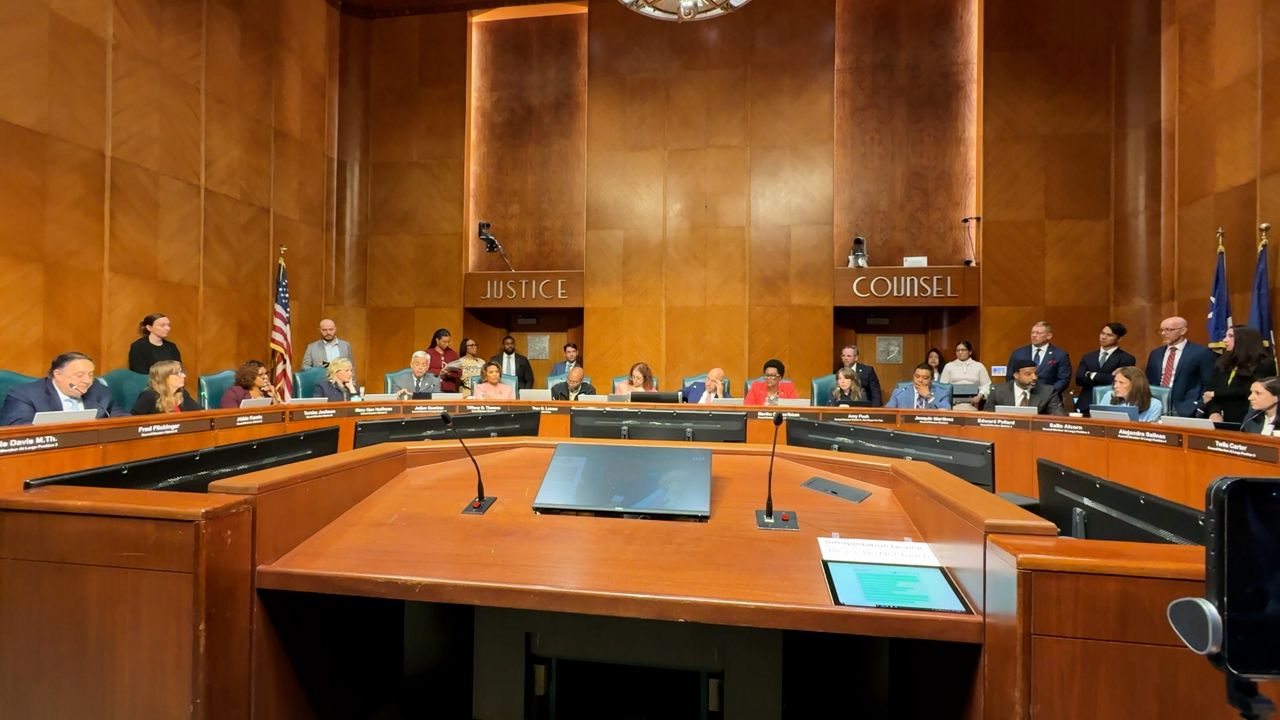 Houston City Council passes amended ICE-police ordinance