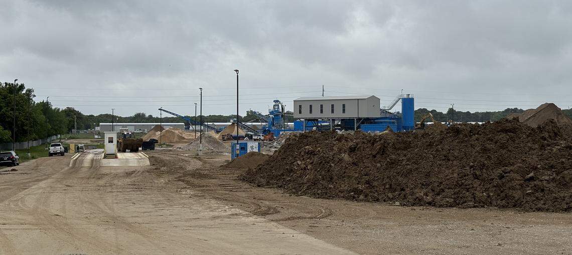 Hudson Aggregates, owned by Northern Ireland-based CDE Group, is in complete compliance with all permits and approvals, according to the company leadership. Neighbors still complain about the raucous the facility brought to their area.
