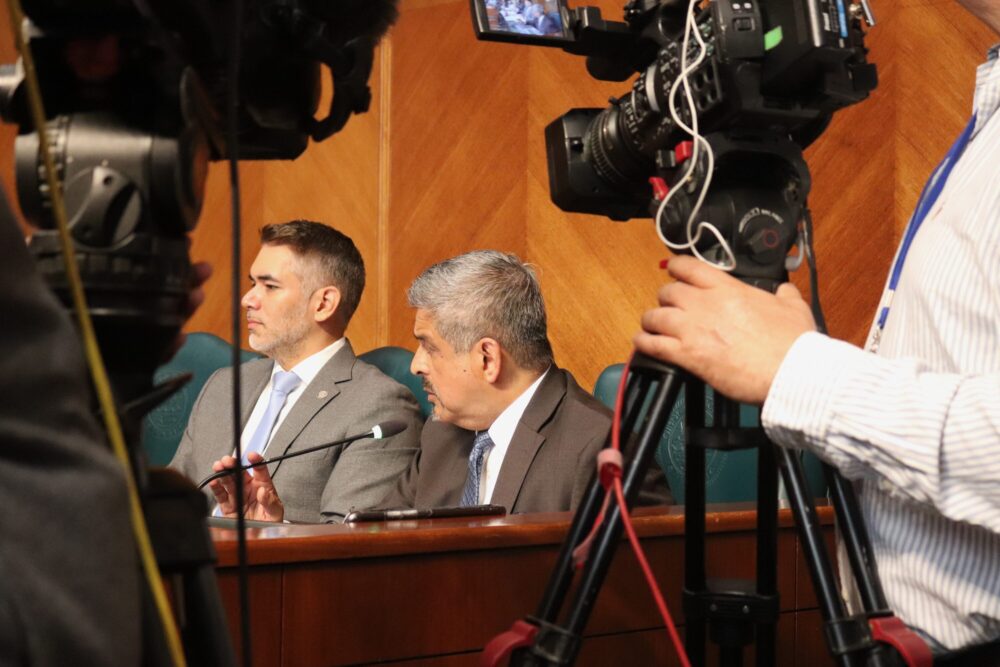 Houston City Attorney Arturo Michel speaks to the city council on Apr. 8.