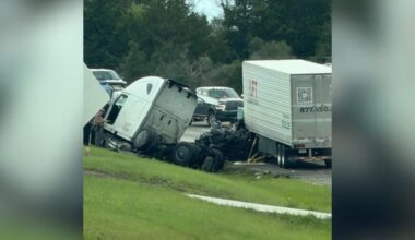 Driver killed in multi-vehicle crash between Brenham and Bellville