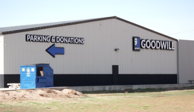 Goodwill opens new store in south Lubbock
