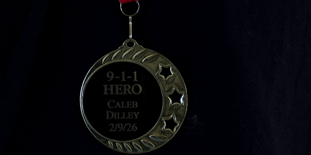 Local teen awarded 911 Hero Award from El Paso County Sheriff’s Office after helping friend go through medical emergency