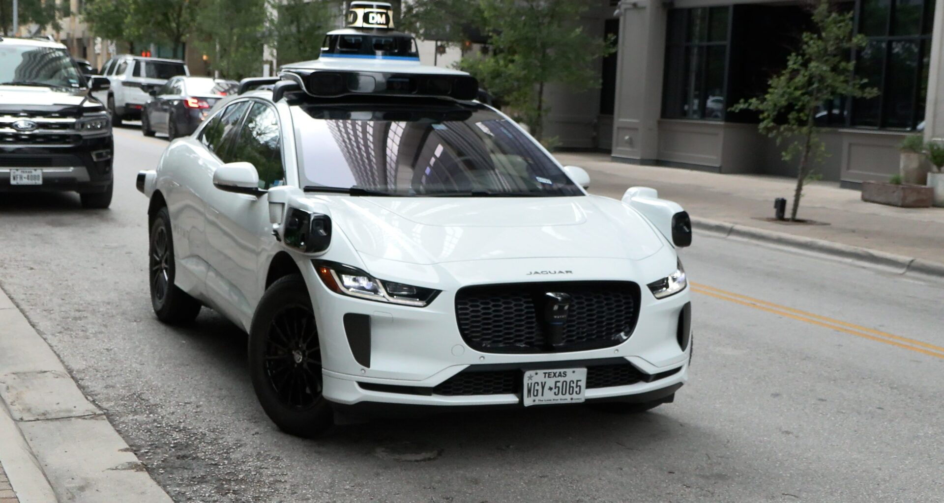 Waymo Austin public safety concerns rise