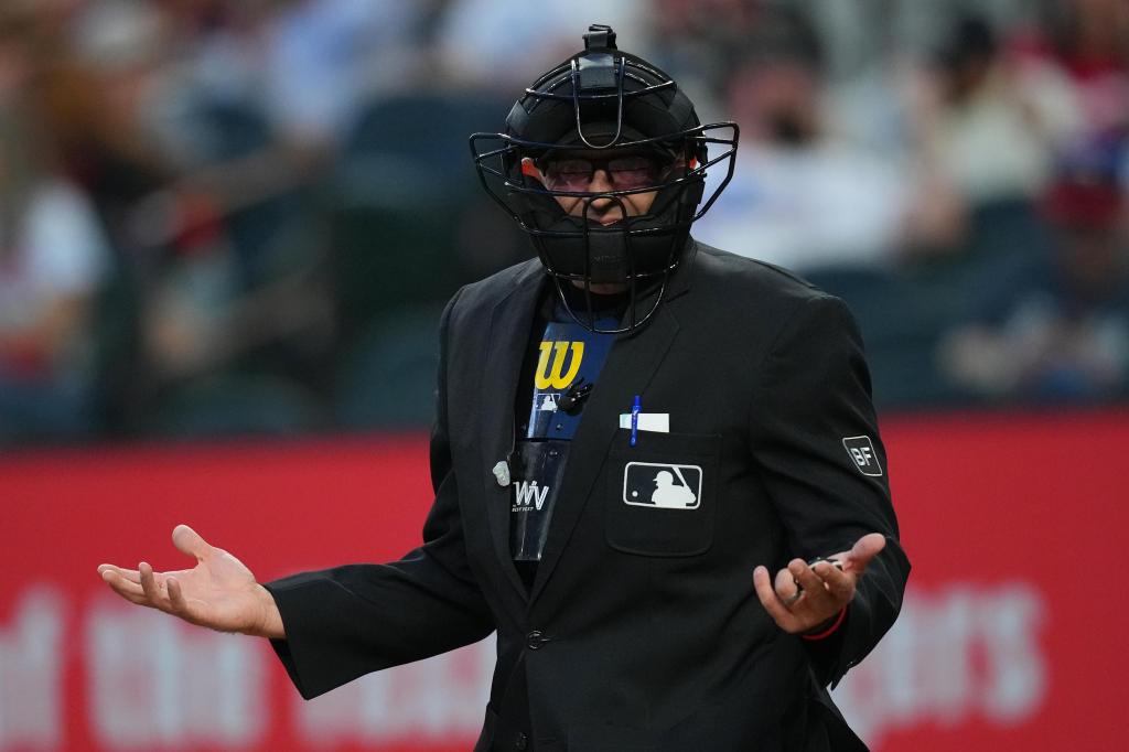 Players say MLB’s robot umpires are shrinking the strike zone as walks reach historic highs – Chicago Tribune