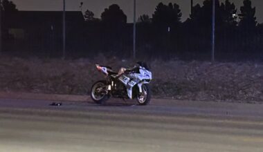 2 injured in Sunday night motorcycle crash