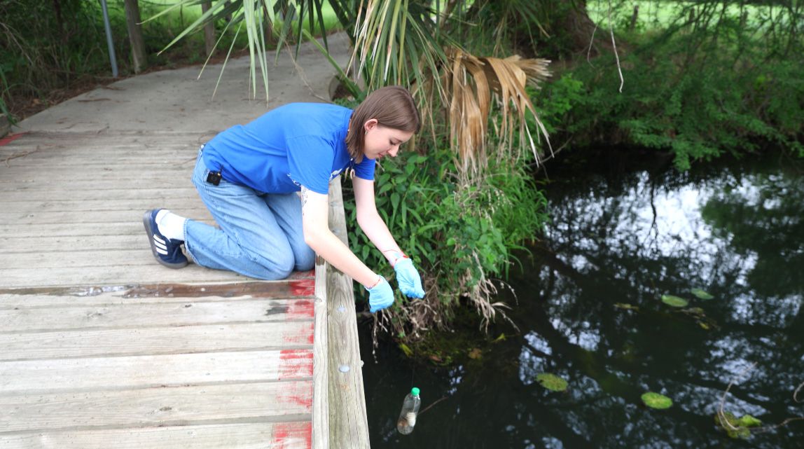 Community scientists monitor water in Texas