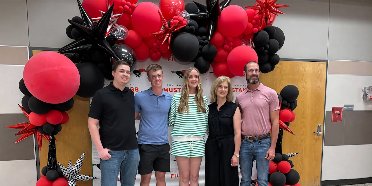 Shallowater senior receives $18,000 scholarship from FCCLA
