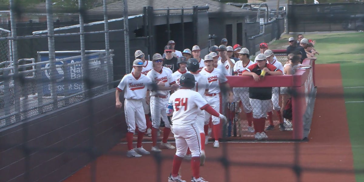 Lubbock-Cooper overwhelms Tascosa 20-5 with 20-hit offensive barrage