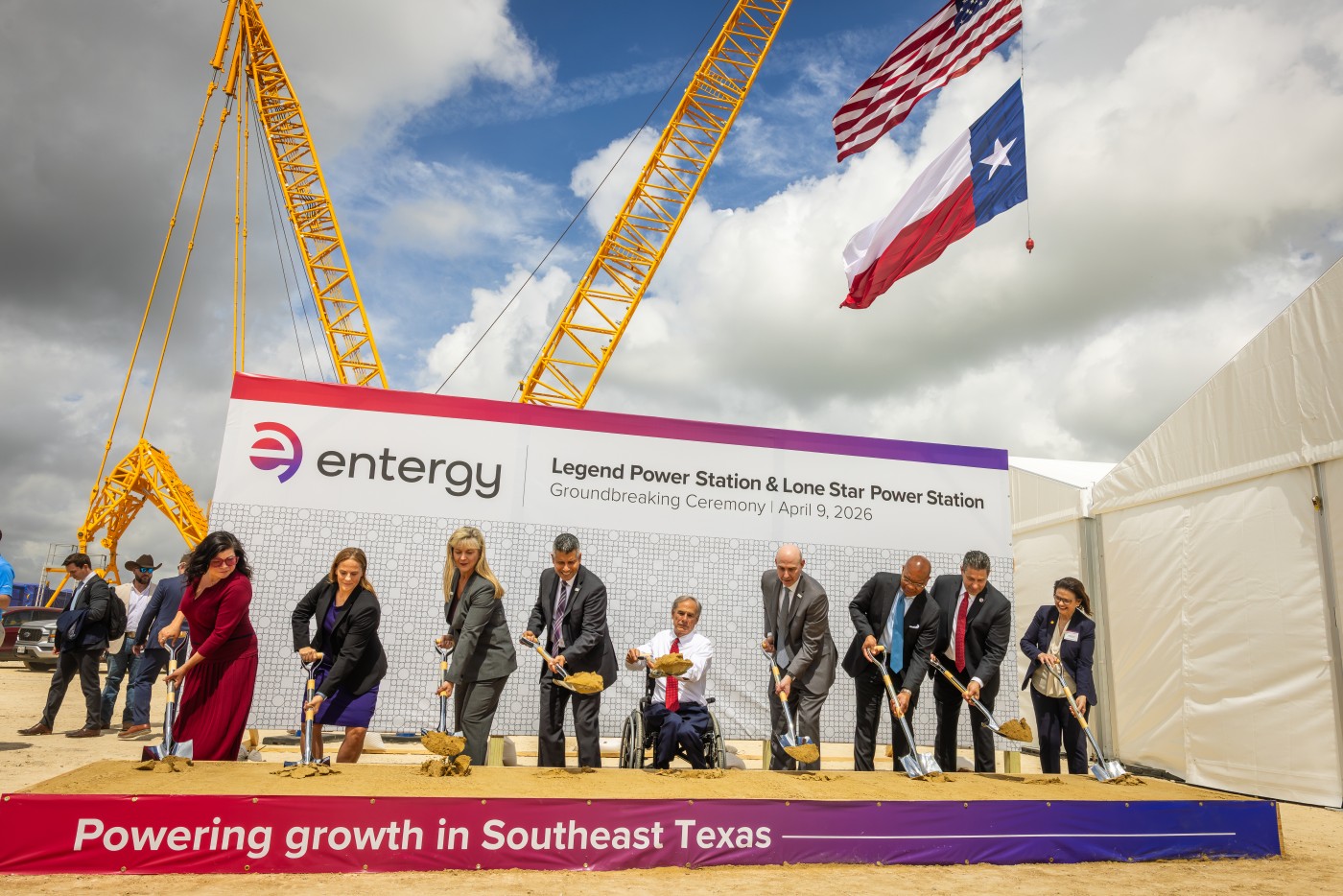 Governor Abbott Celebrates Groundbreaking Of Two New Power Stations In Southeast Texas | Oficina del Gobernador de Texas