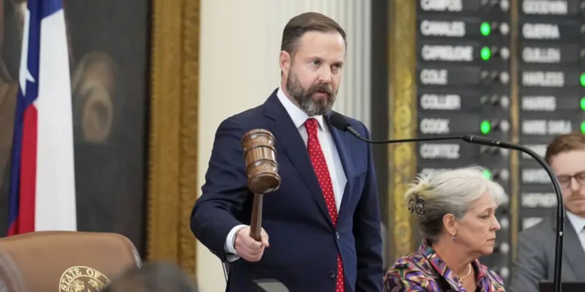 Dustin Burrows directs committee to study online video gaming regulations