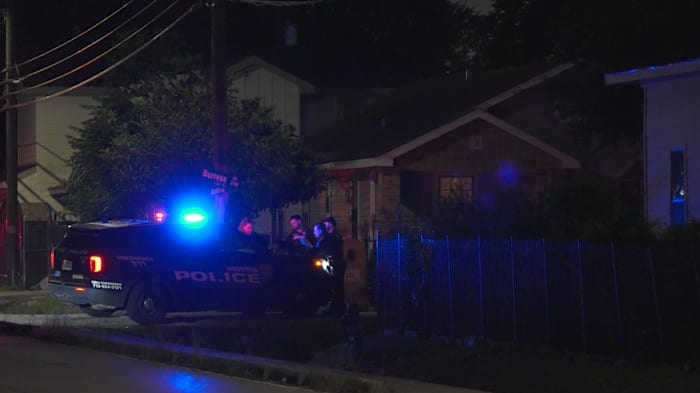 Pct. 1 deputy shot in overnight Houston drive-by, police say