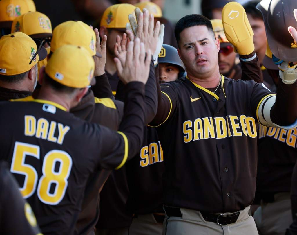 José Miranda goes deep as El Paso splits doubleheader