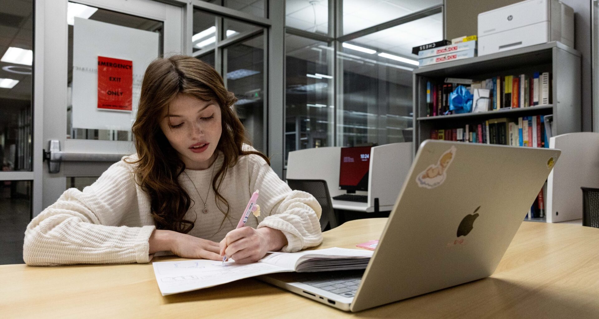 San Antonians increasingly rely on Pell Grants as shortfall looms