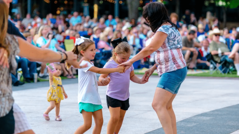 Things to do with kids in Sugar Land - Music on the Square: Kidz Bop