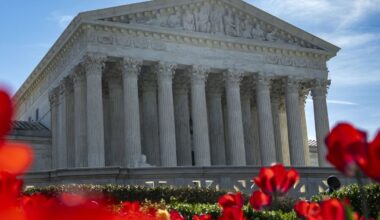Supreme Court clears Texas to use new, GOP-favored congressional map