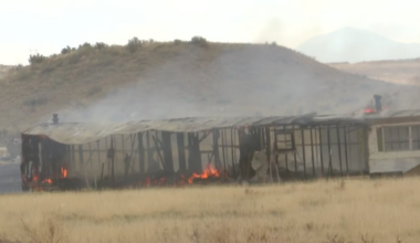 Fire south of Fountain burns at least 2 structures; evacuation lifted