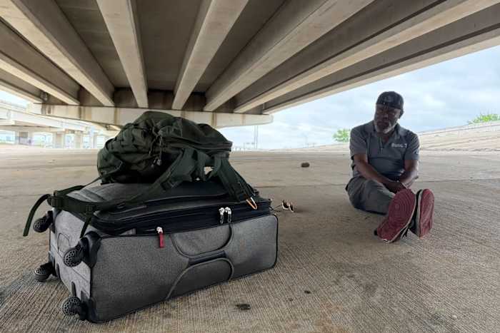 Austin expands encampment clean-ups, as shelter shortage leaves few options