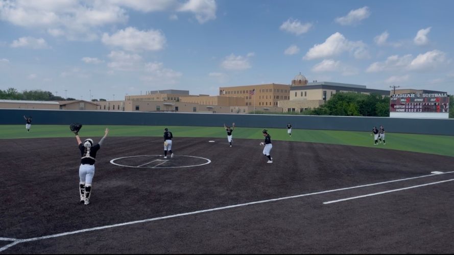 Breakthrough Moment: Jags sweep Saints, rewrite rivalry narrative - The Mesquite Online News - Texas A&M University-San Antonio