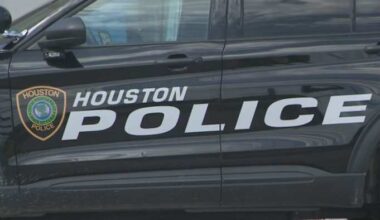 Community groups urge Houston leaders to reverse closure of HPD Community Affairs Division