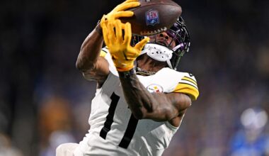 Dec 21, 2025; Detroit, Michigan, USA; Pittsburgh Steelers wide receiver Marquez Valdes-Scantling (11) catches a pass during the fourth quarter against the Detroit Lions at Ford Field.