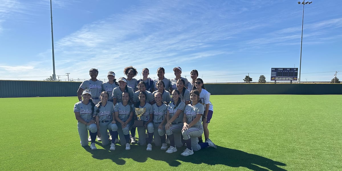 Midland softball def. El Paso Montwood, wins sixth-straight bi-district title