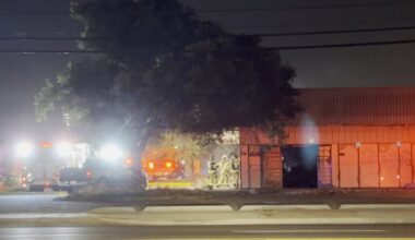 Fire crews battle blaze at abandoned building near 34th & P