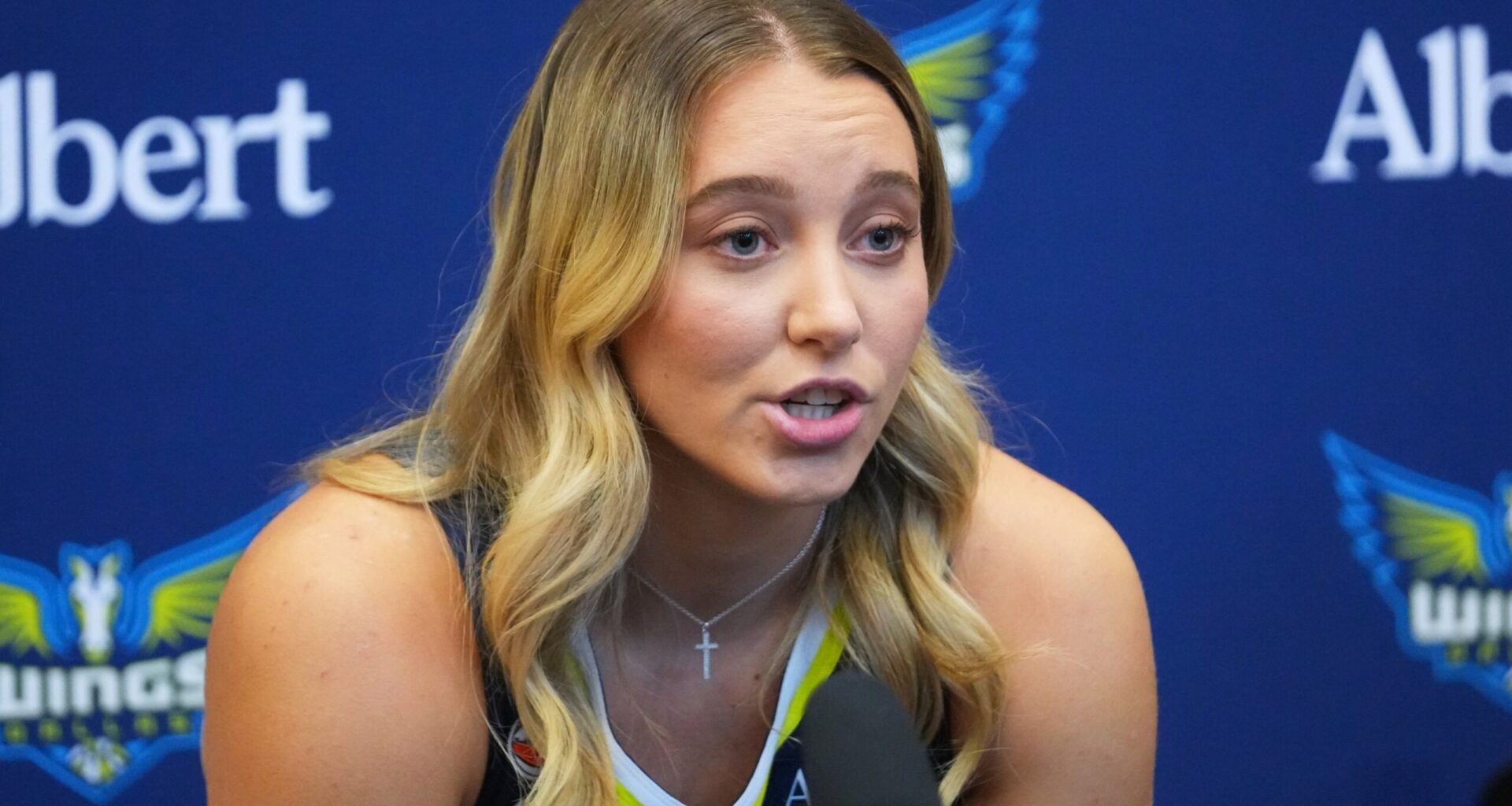 Paige Bueckers says it’s all business with Azzi Fudd as they try to win with the Dallas Wings