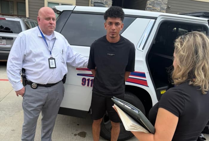 Man found in bed with 13-year-old after breaking into north Harris County home