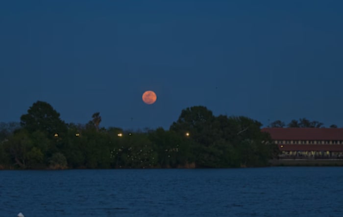 KSAT Connect users capture stunning photos of April’s full moon
