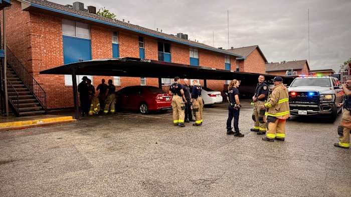 SAFD credits family for minimizing damage in Northeast Side apartment fire