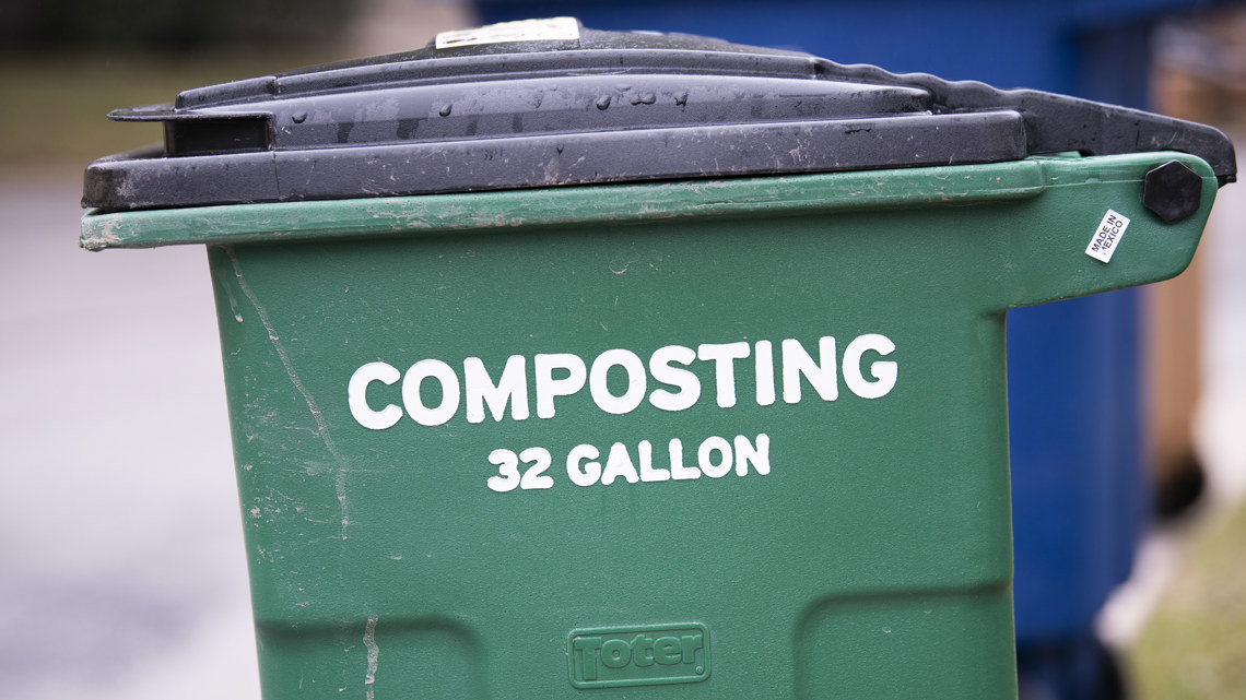 Austin entrepreneur transforms food waste into compost